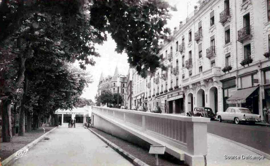 63 Royat Boulevard Vaquez 1963.jpg